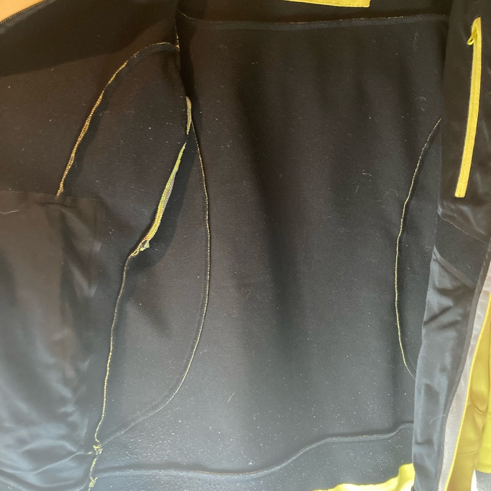 Roxy winter jacket - Picture 11 of 16